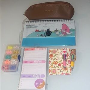 Random stationary bundle